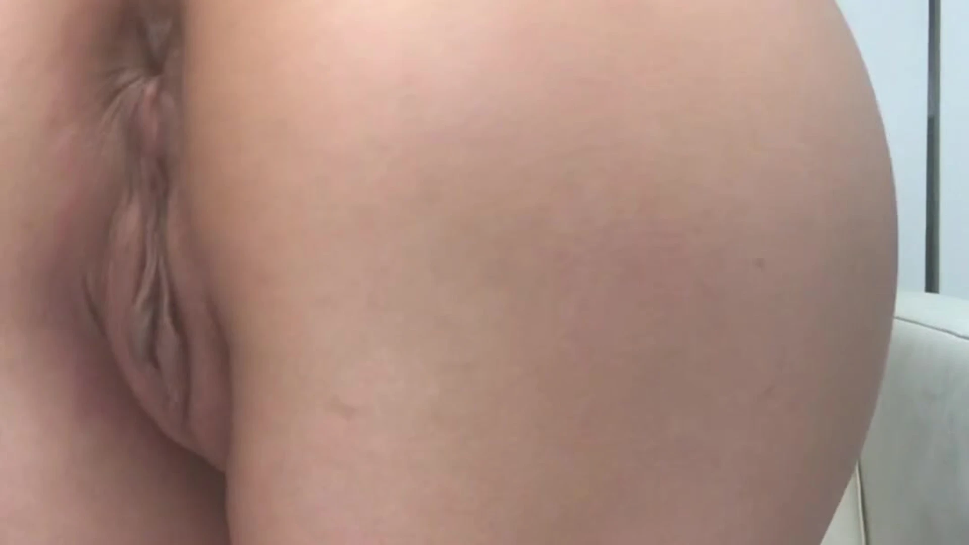 Alina Angel full close pussy shows up video