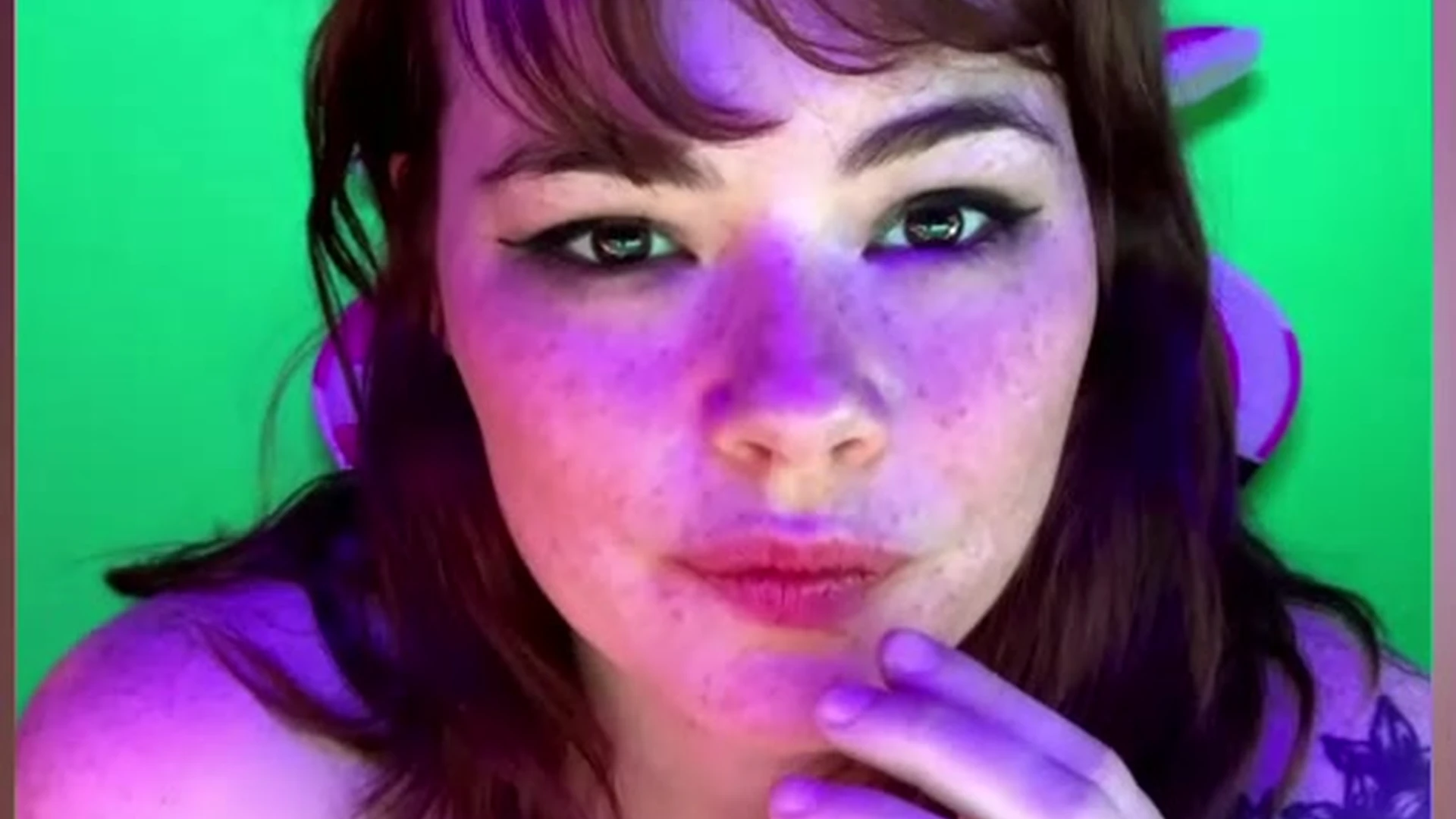 Sabrina Lynn leaked striptease video got viral