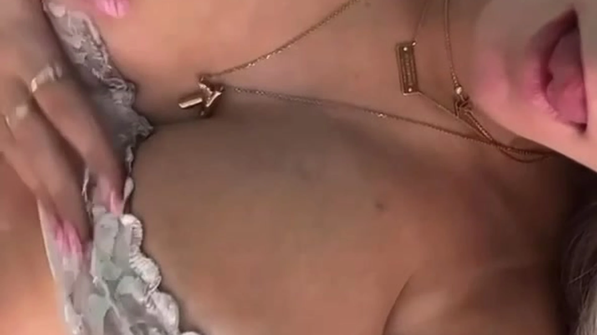 Kaitlyn Krems shows her hot sexy tits