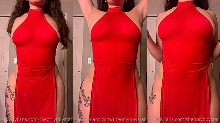 poular model  Bbystar touch herself slowly in red