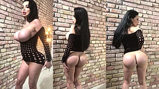 horny onlyfans model Aletta Ocean’s sexy body tease around the block